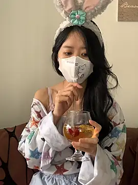 ShouSushi online show from February 28, 6:57 am