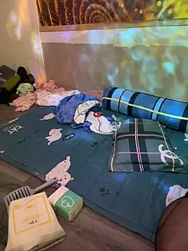 Osmeely online show from February 3, 10:53 am