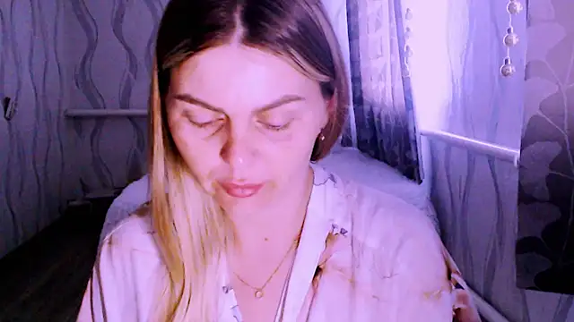 MagicKatarina  online show from July 29, 3:28 am