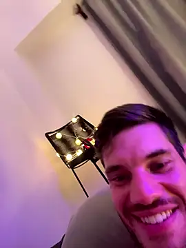 Chuchiybombon online show from March 8, 2:04 am