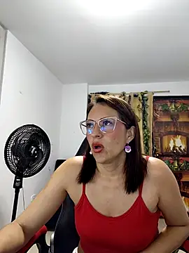 amelie rose   online show from February 5, 4:04 am