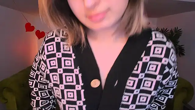 meowseduce online show from March 18, 1:38 pm