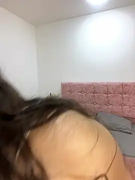 Annie bonnie  online show from February 24, 11:53 am