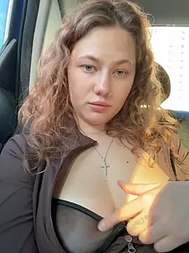 AsynaYuuki online show from June 7, 3:19 pm