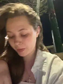 AsynaYuuki online show from February 1, 4:06 pm