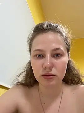 AsynaYuuki online show from June 18, 3:50 pm