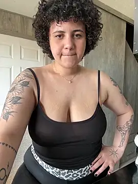 BabyChanntal online show from March 15, 8:00 pm