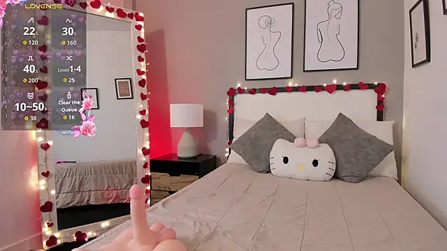 QueenRose    online show from February 22, 1:01 pm