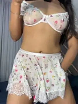 EvaMiranda online show from April 29, 4:27 am