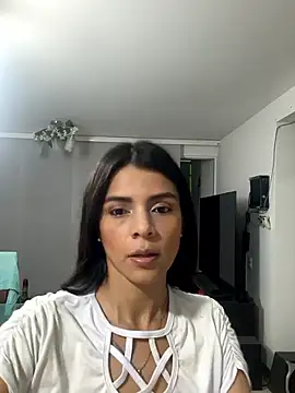 EvaMiranda online show from June 21, 4:49 am