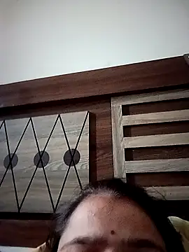 khushi rawat online show from March 8, 3:10 am