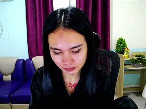 devine goddess online show from May 2, 8:12 pm
