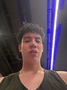 yoursexyjose online show from June 21, 5:50 pm