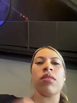 Mia Rosee1 online show from July 29, 8:31 pm