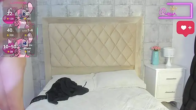 CleoFoxx  online show from March 11, 1:25 pm