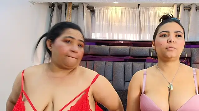 Karina Mendoza online show from July 22, 12:06 pm