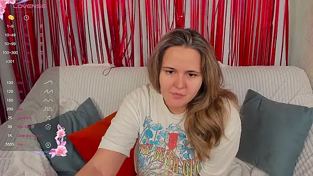 LilyBel online show from February 17, 8:02 am