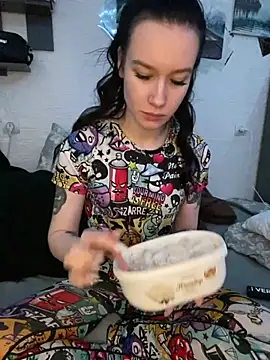 Carolina G0lden online show from April 27, 6:32 am