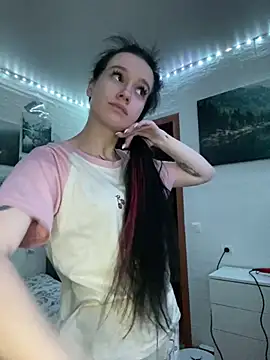 Carolina G0lden online show from May 2, 10:46 pm