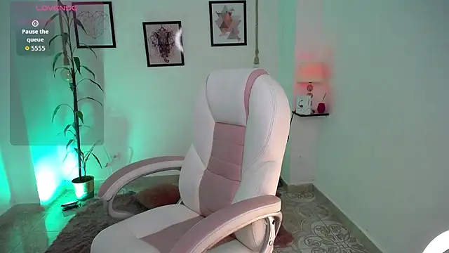 adhara 11 online show from March 3, 11:00 pm