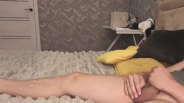 Crystal Nuts online show from July 13, 4:24 am