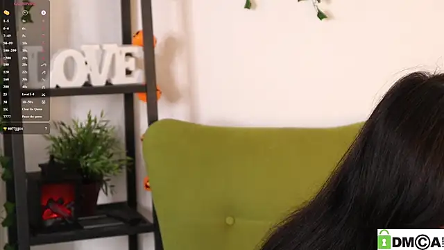 Noiry Vuvez online show from August 2, 10:40 am