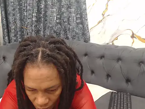 PrettyBoobsXX43 online show from February 15, 4:04 am