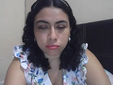 DalilahMx online show from June 11, 12:43 am