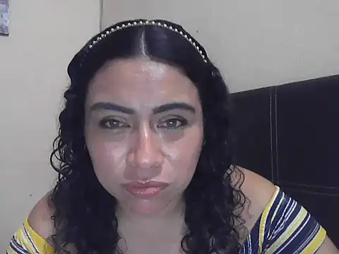 DalilahMx online show from July 14, 2:01 am