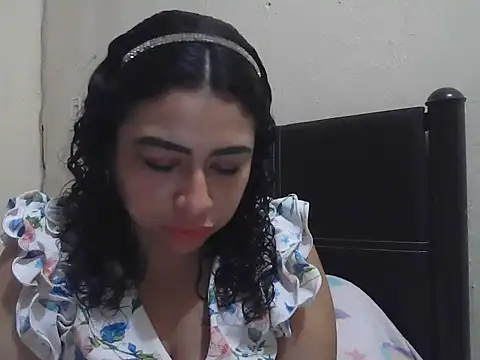 DalilahMx online show from June 10, 10:41 pm