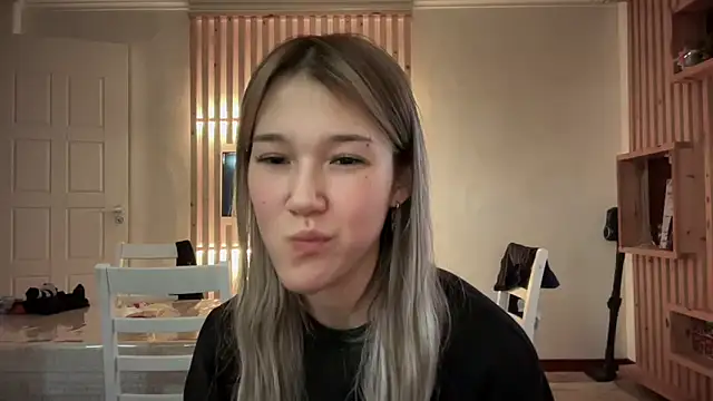 lilXdomiii online show from February 10, 1:58 pm