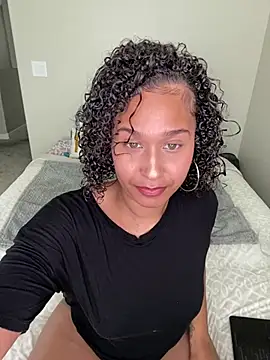 Jamalyce online show from February 12, 5:36 pm