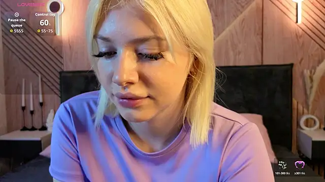 Kate Krose online show from August 8, 1:13 am