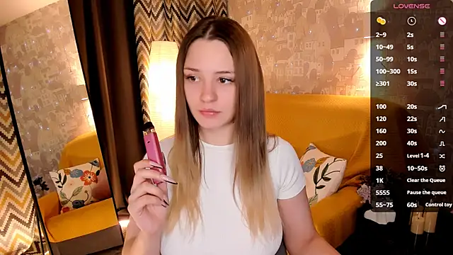 cherrykississ online show from August 8, 1:57 am