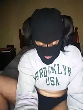 ScarMoonX online show from March 10, 4:33 pm