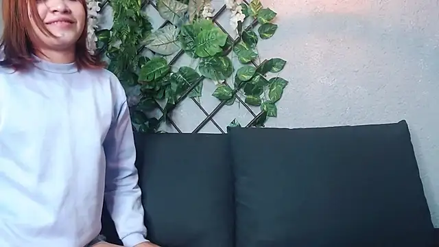 Amanda Rossi online show from July 21, 12:06 pm