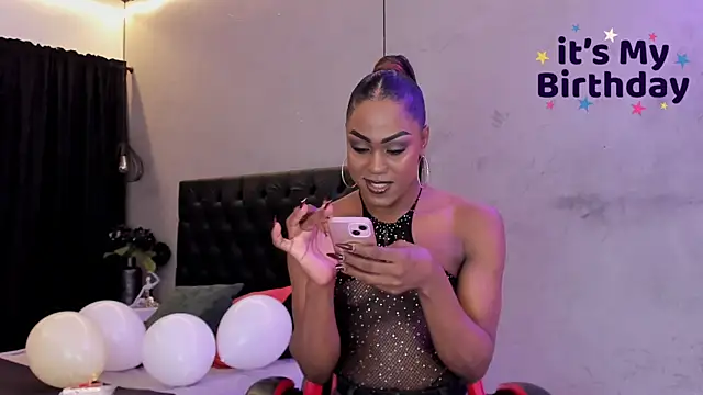 naomi  blair online show from July 30, 3:40 am