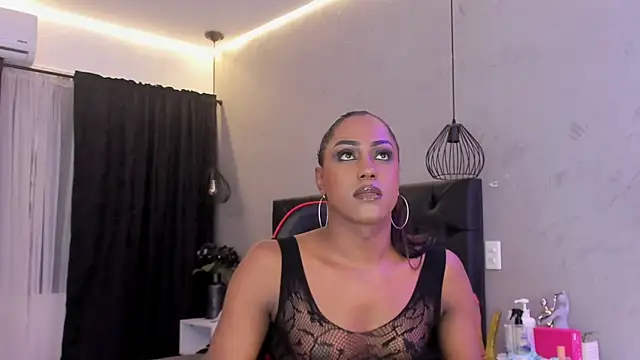 naomi  blair online show from July 23, 3:36 am
