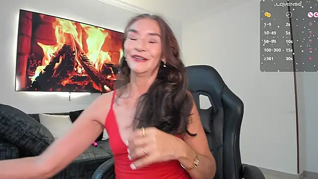 Emma Mendozaa online show from July 30, 11:33 am