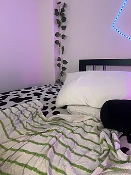 Dollkat online show from May 15, 5:44 am