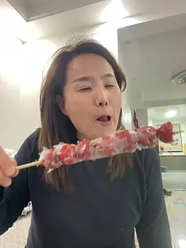 Youyou 12 online show from March 14, 11:00 am