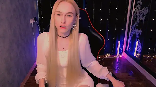 crybambi online show from March 13, 9:32 am