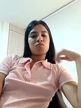 tifany lechosa111 online show from February 1, 12:20 am