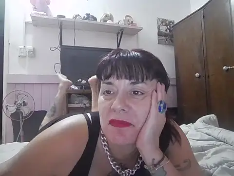 elisaju online show from February 5, 5:21 am