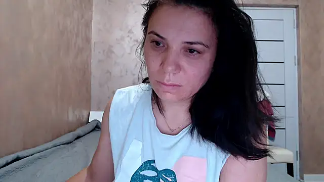 LorraGrey online show from July 13, 3:40 am