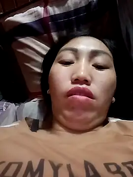 hot-luna- online show from February 26, 11:48 pm