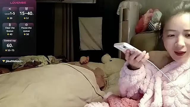 Tsuki-y online show from March 16, 4:55 pm