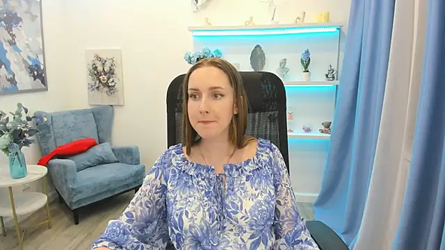 CaseyTerini online show from June 3, 2:55 pm