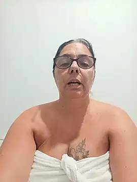 pulpeuse64 online show from July 17, 7:28 pm