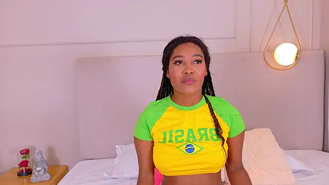 JosselynBrown online show from July 25, 11:28 am